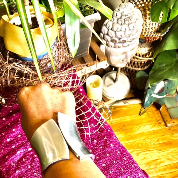 Silver Cuff - Picture 1 of 5